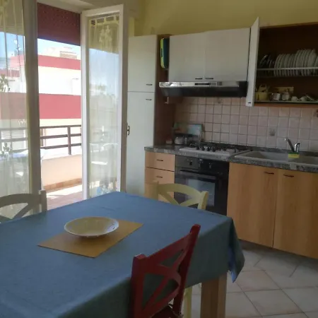 Francesca's Home, Apartment *